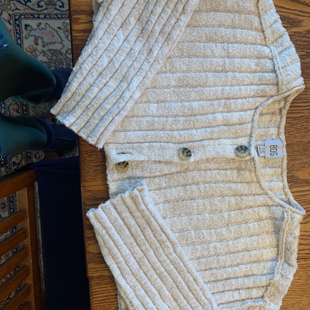 BDG cropped ribbed sweater